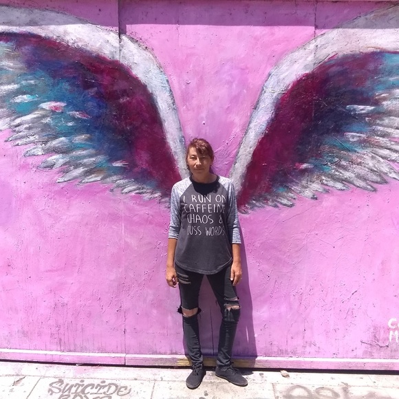 Meet your Posher, Gina - Picture 1 of 3